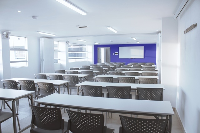 IN.CLASS Salones & Auditorios