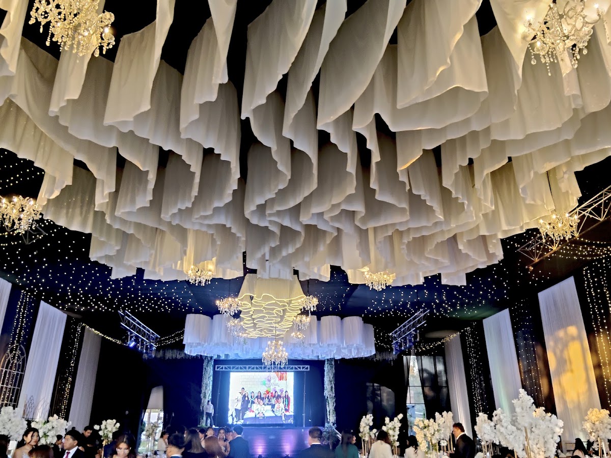 Multieventos Adoshem Salones & Catering